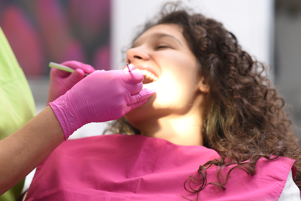 Estetska stomatologija i endodoncija